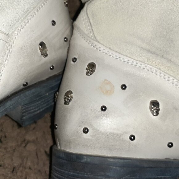 K BY KOOKAI-Distressed Light/Dark Gray Skull Studded Booties-Sz 38-Excellent - Picture 5 of 10